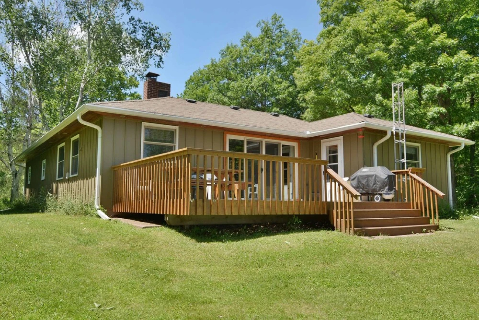 Thirty Point Lodge