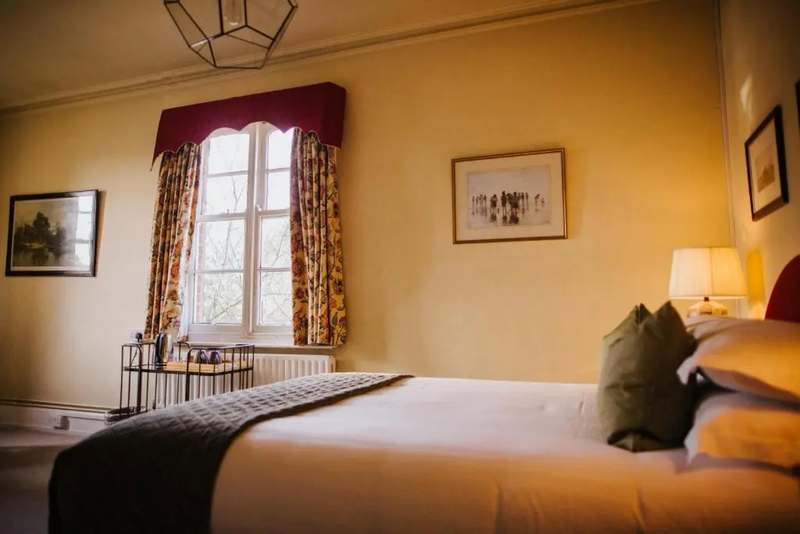 The Farmhouse at Redcoats Restaurant & Hotel