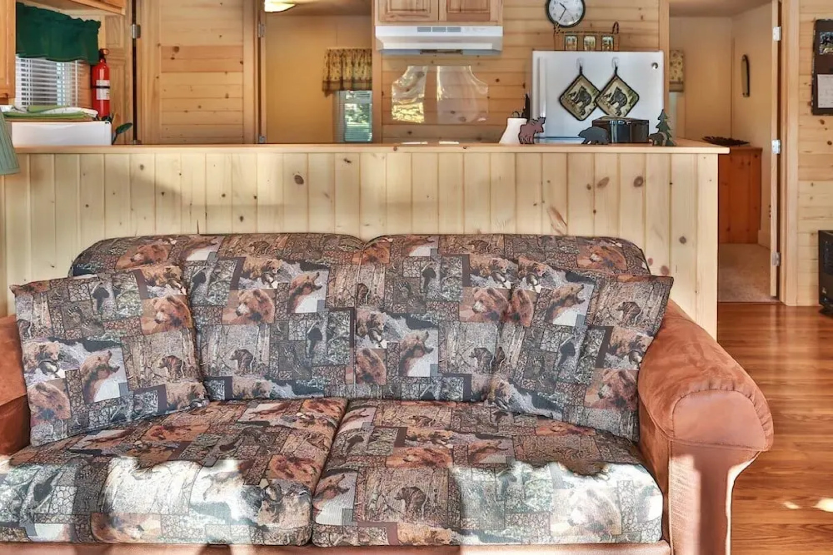 8017 Paton Rd - 2 Br Cottage