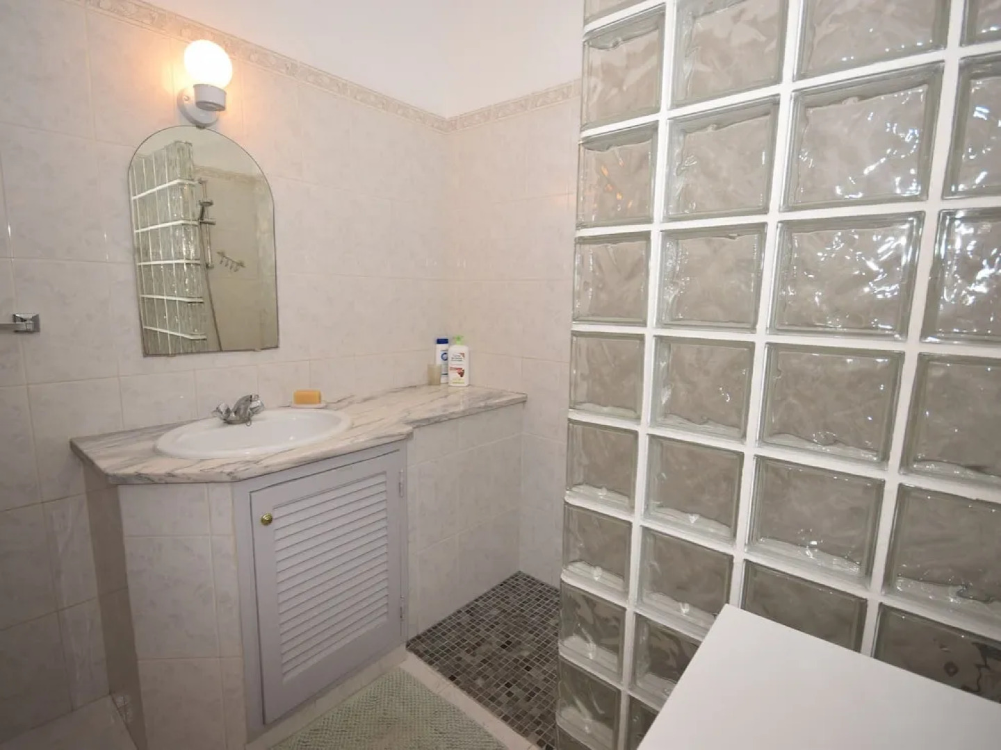 Pittoresque House With Character in Centre Fuseta Near the Sea