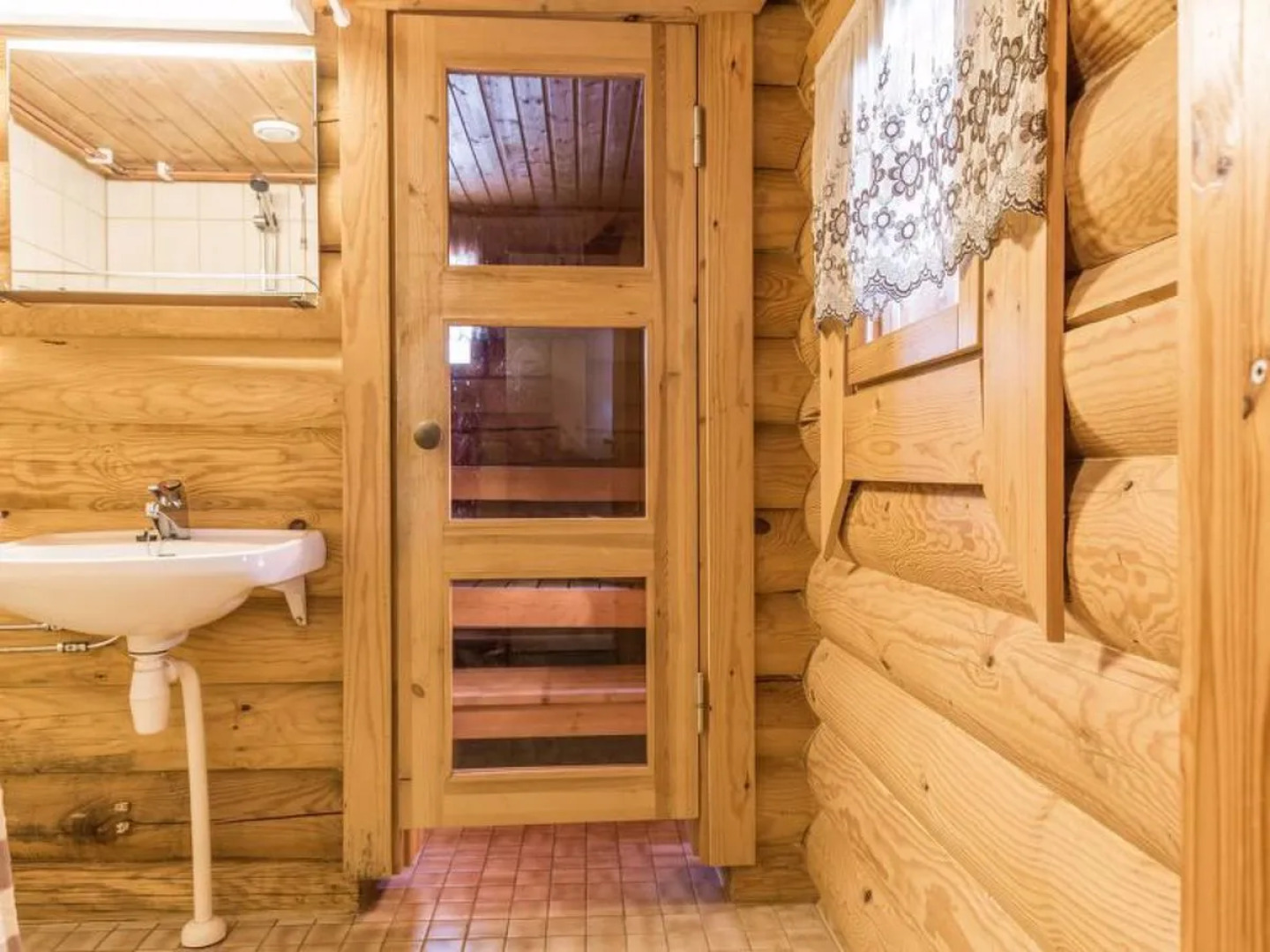 House Kajuutta Yllasjarvi