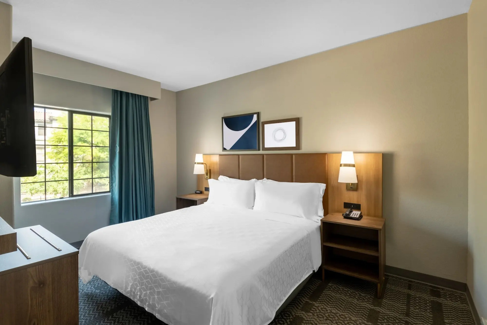 Staybridge Suites Phoenix - Glendale Sports Dist by IHG