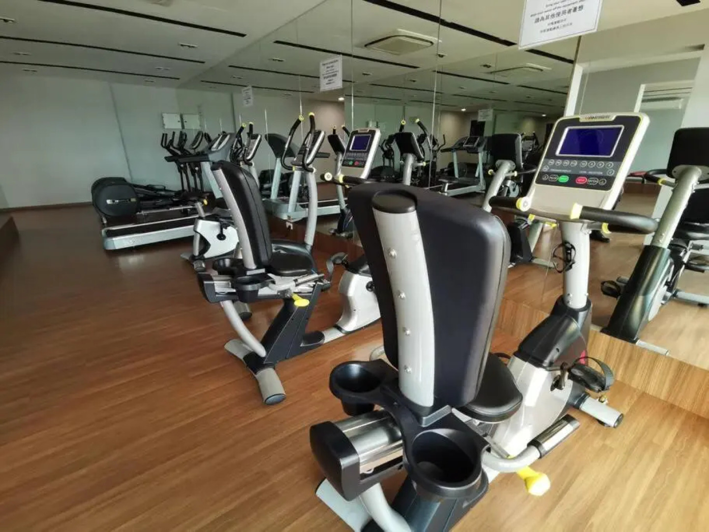 Forest in the Sky 3BR 8pax NETFLIX!! High floor By STAY