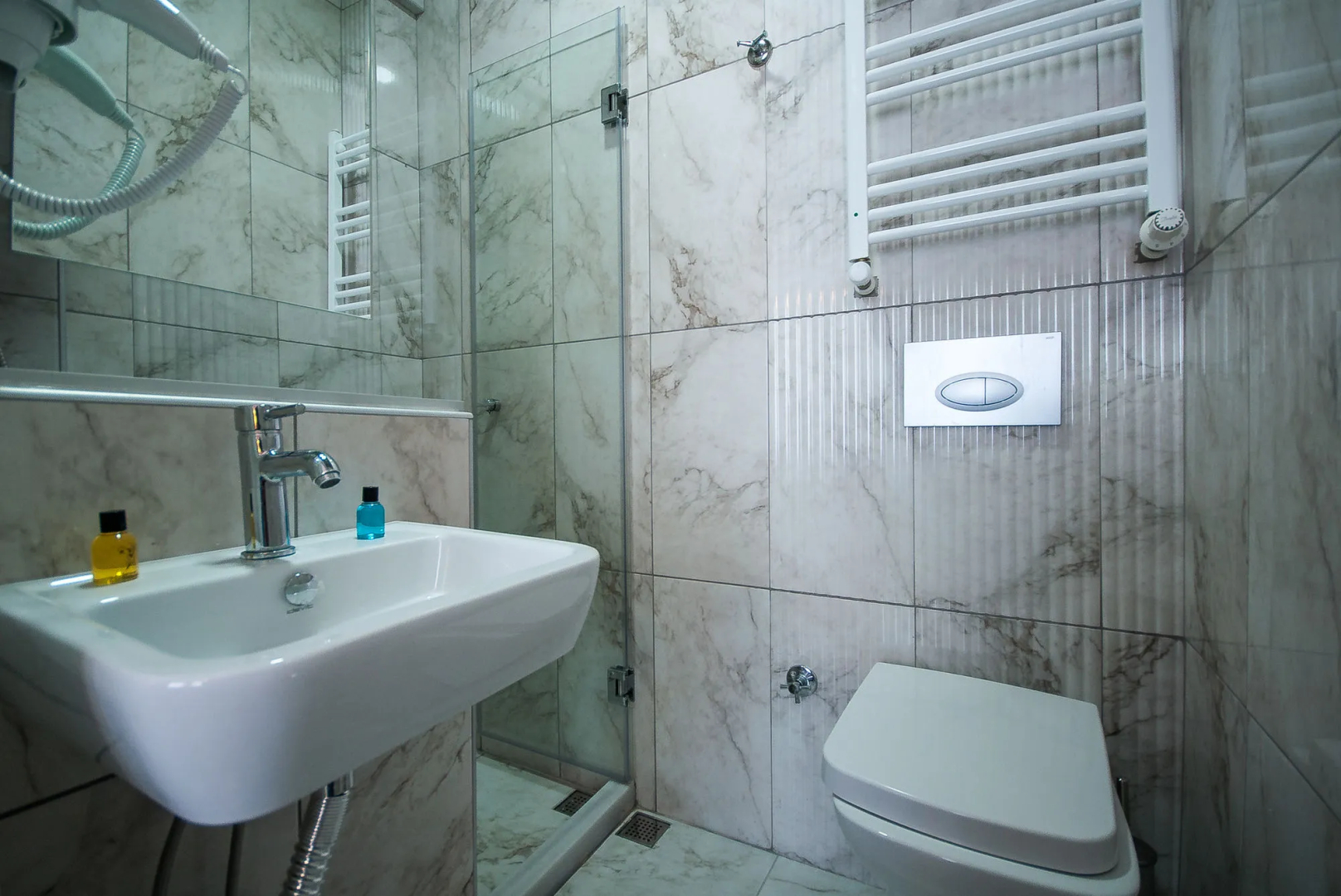 Newway Apartments