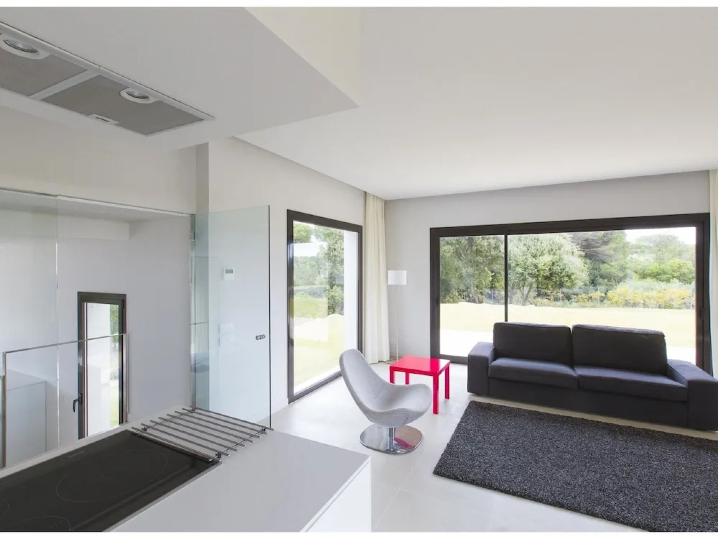 Modern Holiday Home in Sant Andreu de Llavaneres with Swimming Pool