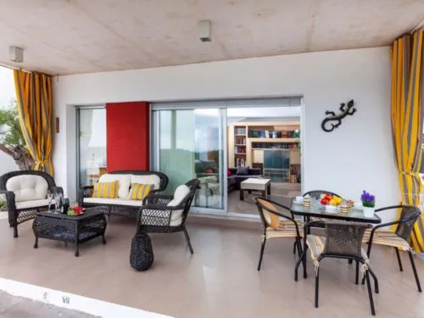 House Ibiza Lentini Carlentini