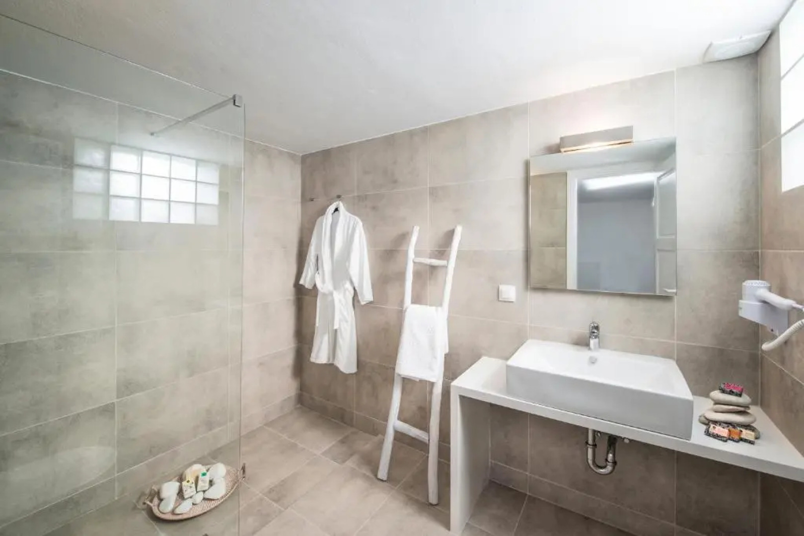 Almyra Seaside Houses