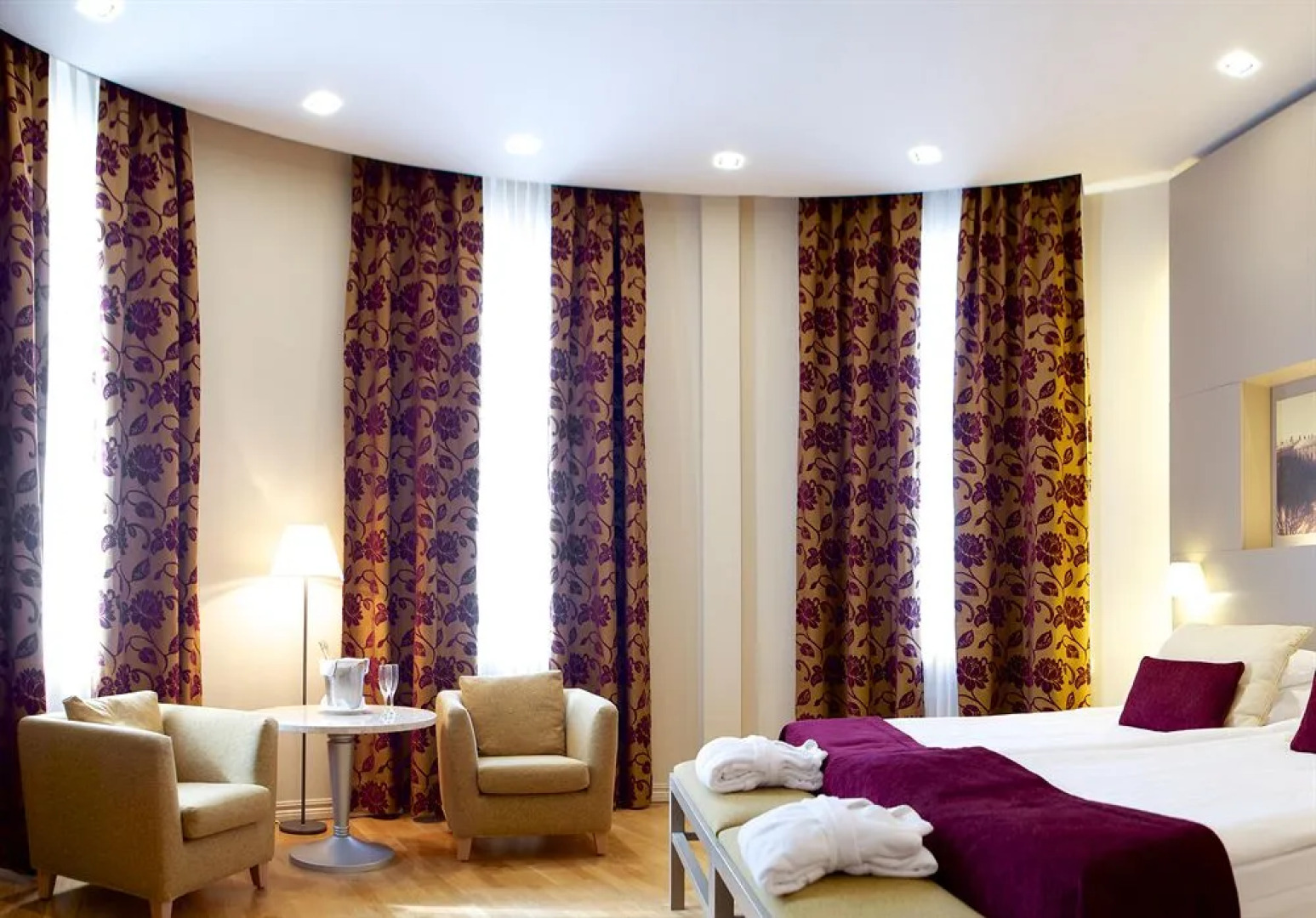 Отель «Опера»