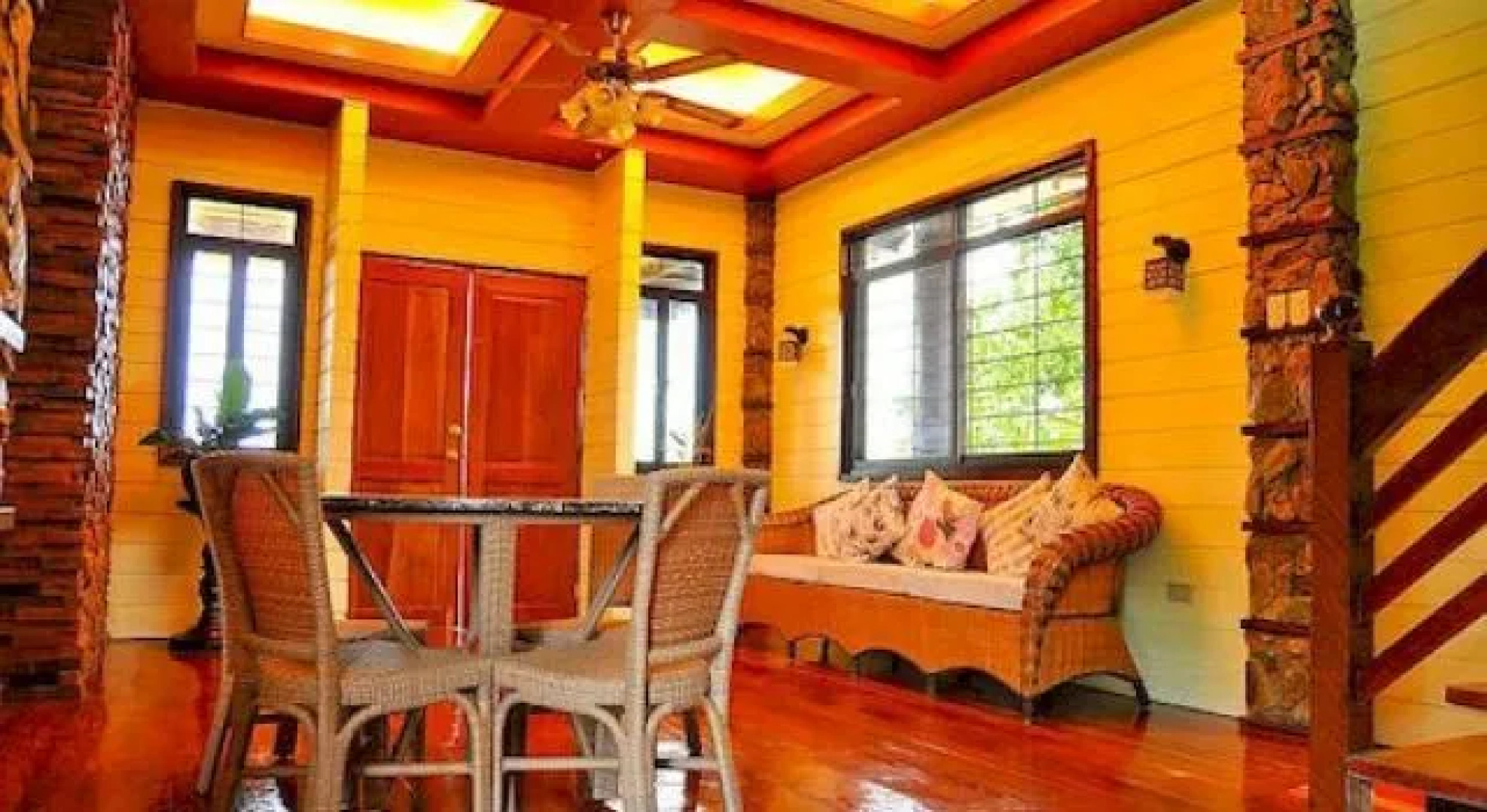 Kenwood Highland Cottages