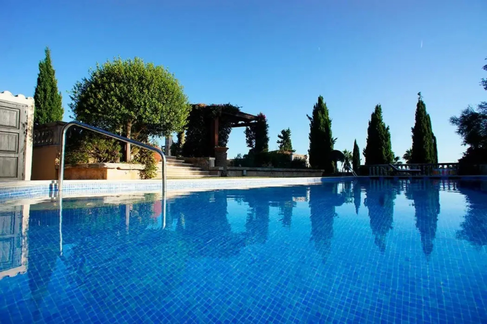 Reserva Rotana Hotel