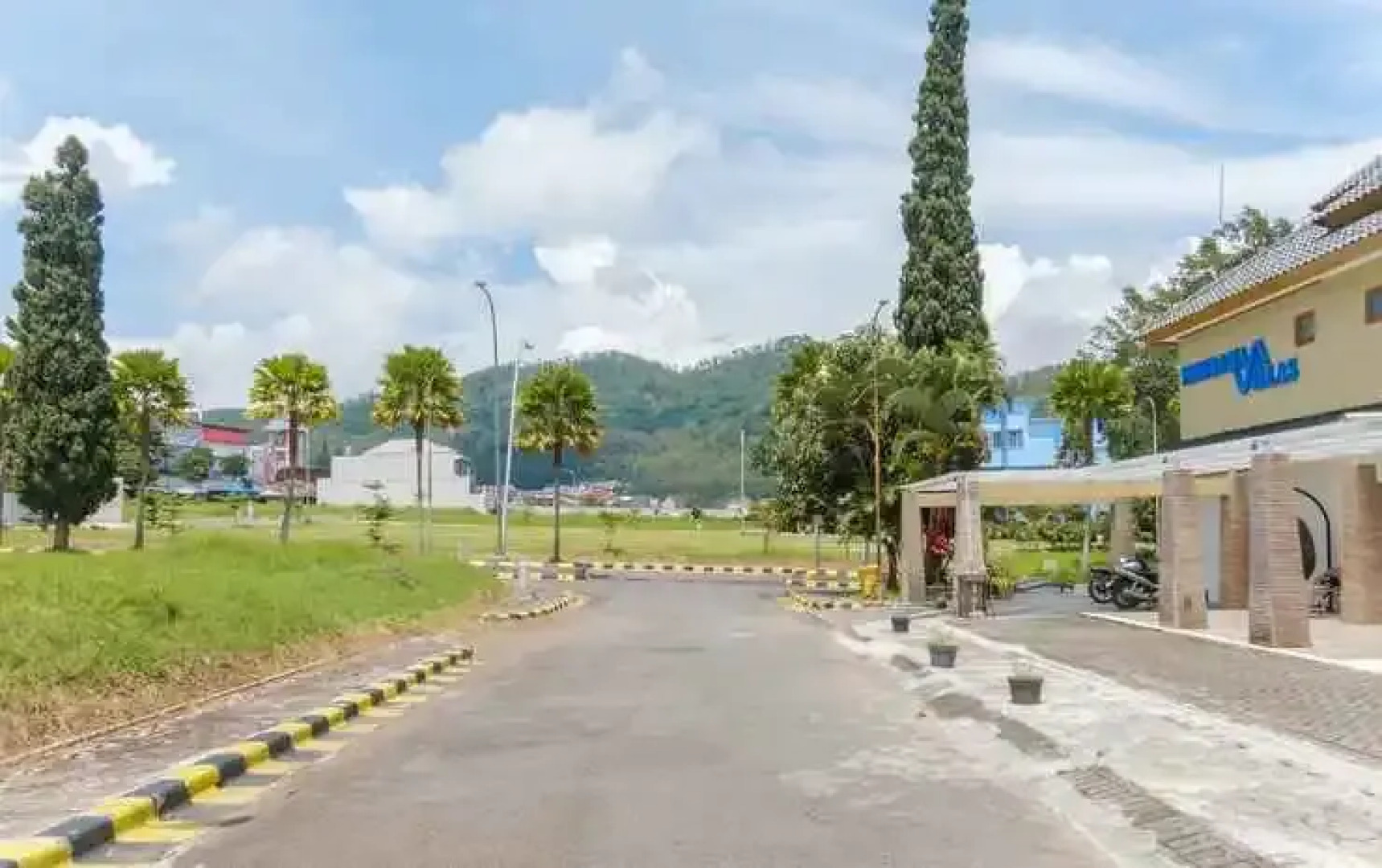 Panorama Villas Batu F-16