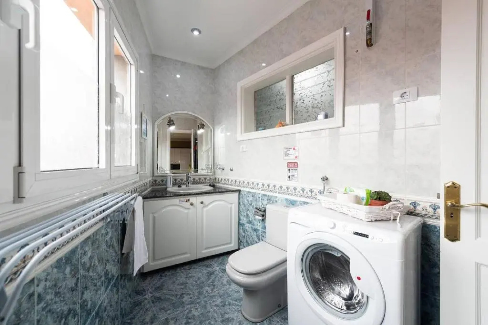 St George's House "Rooftop Terrace, Hot Tub, Love"