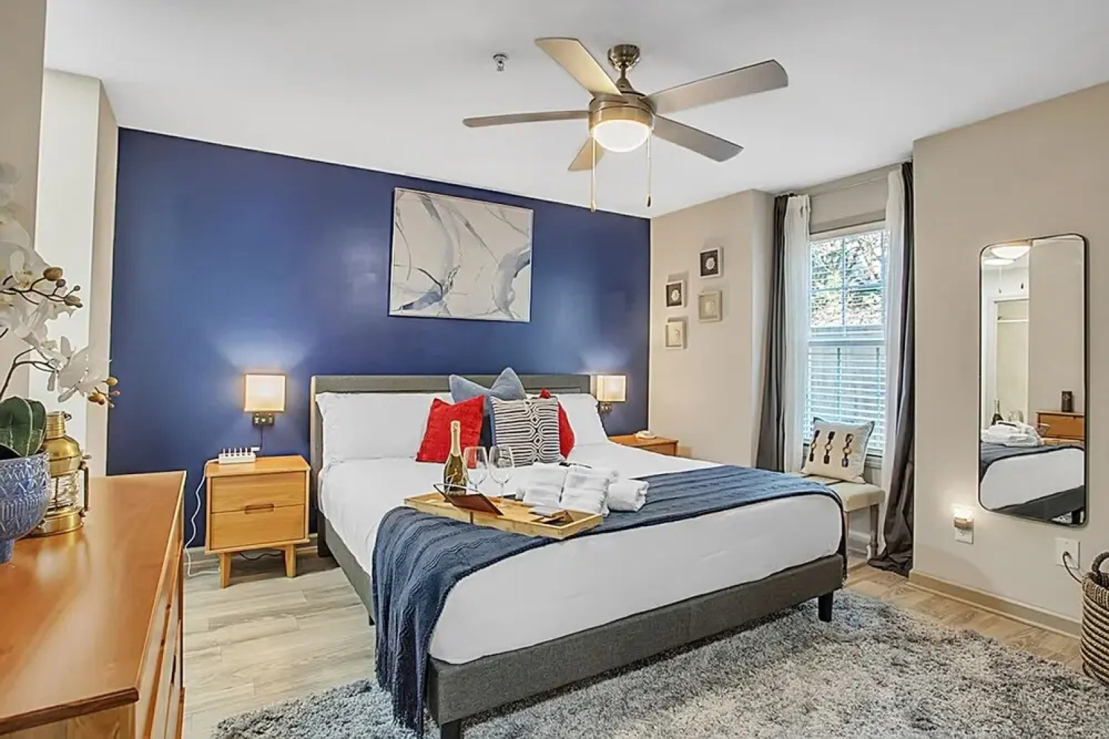 Modern Swank Luxury Apt Mins To Atl Braves Stadium 3 Bedroom Home