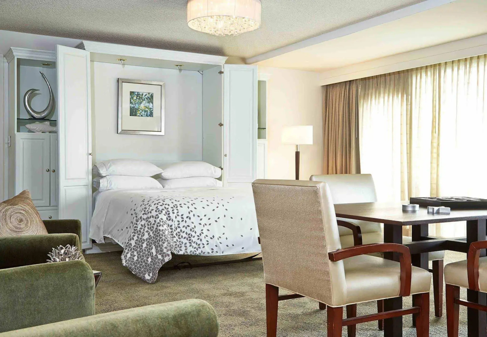 Renaissance Concourse Atlanta Airport Hotel