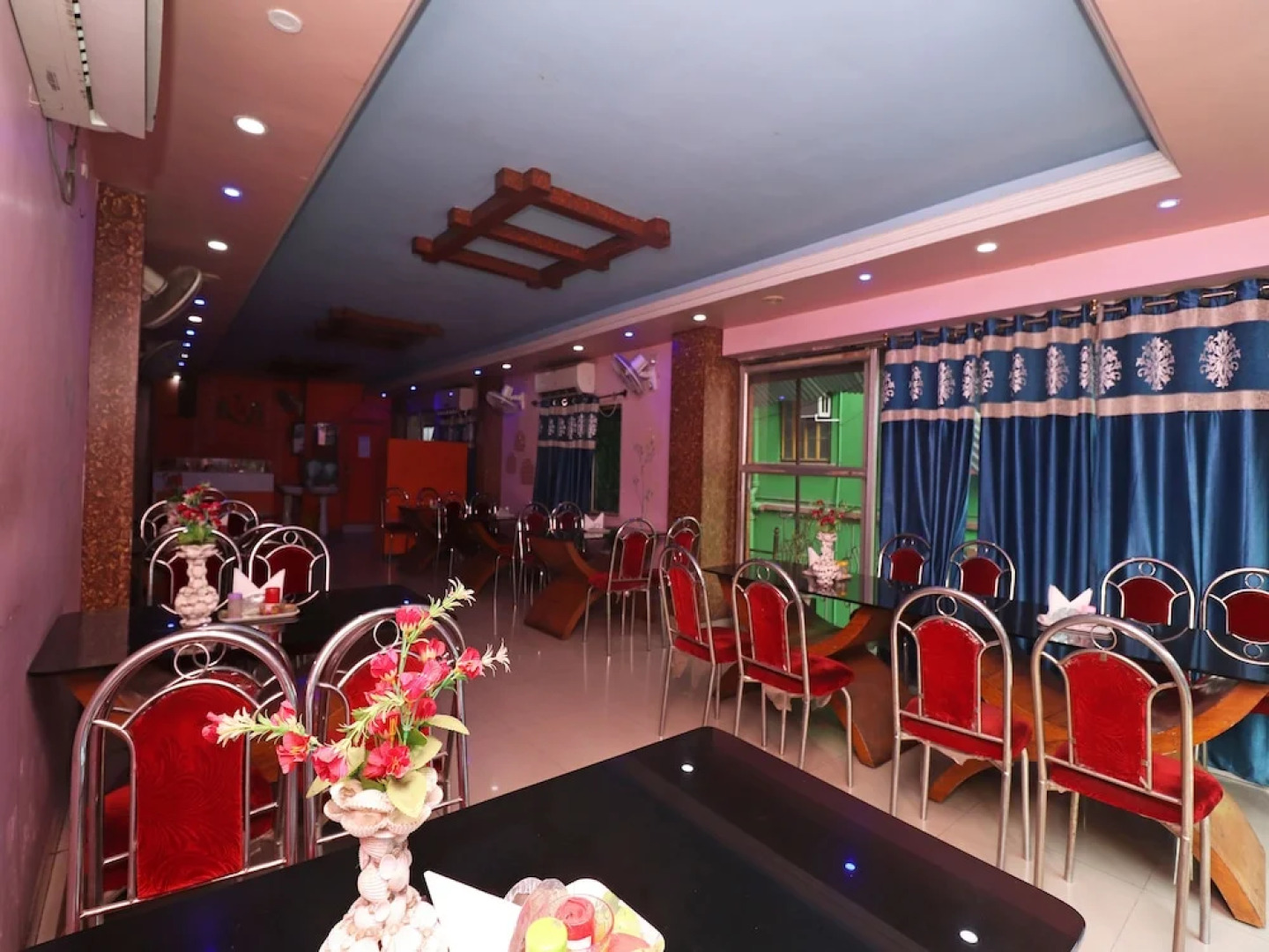 New Hotel Shivam by OYO Rooms