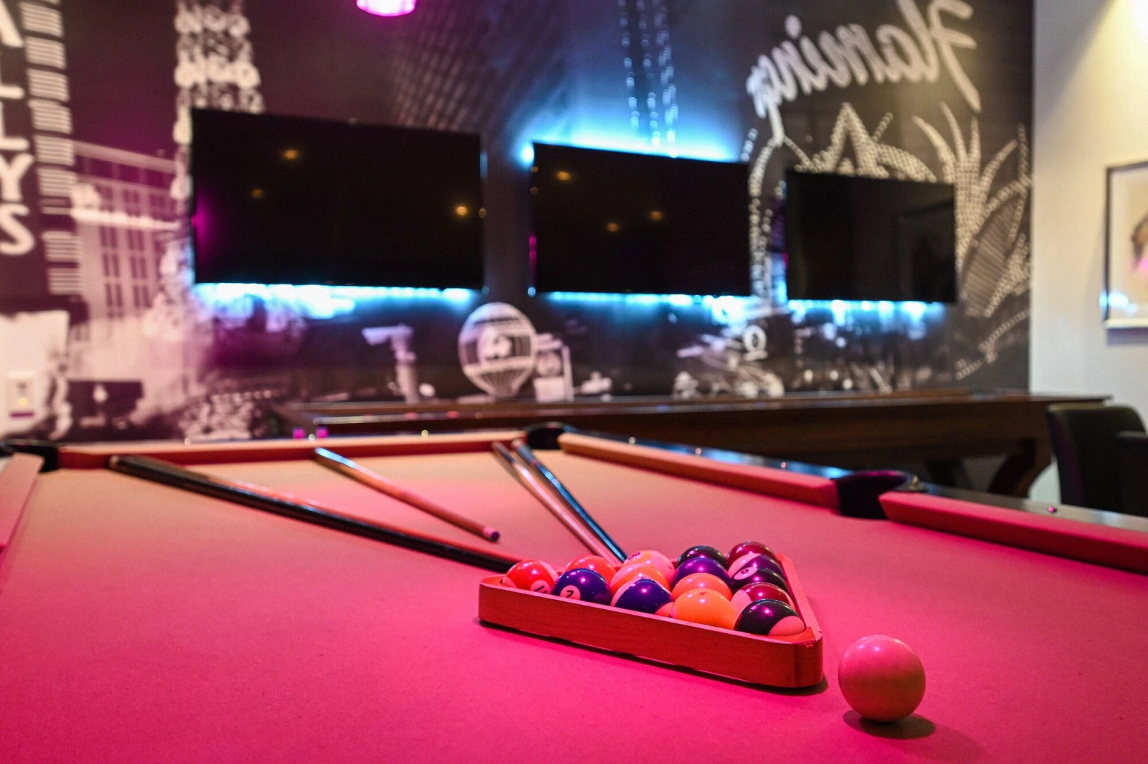 StripViewSuites at Palms Place