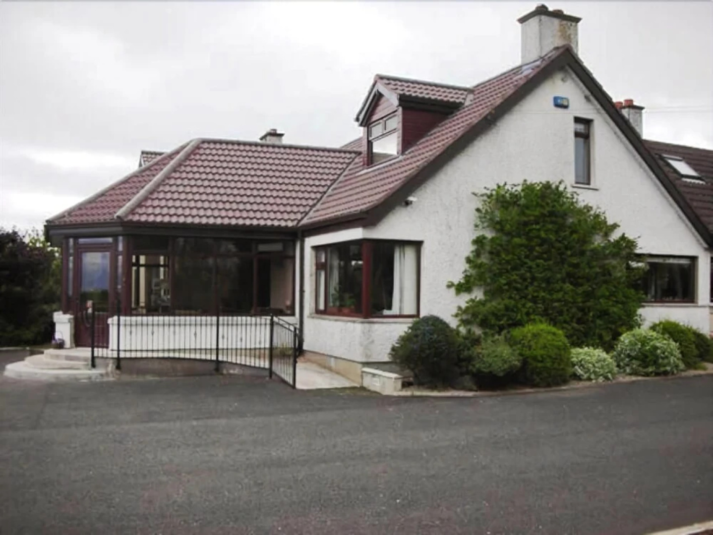 Browns Country House