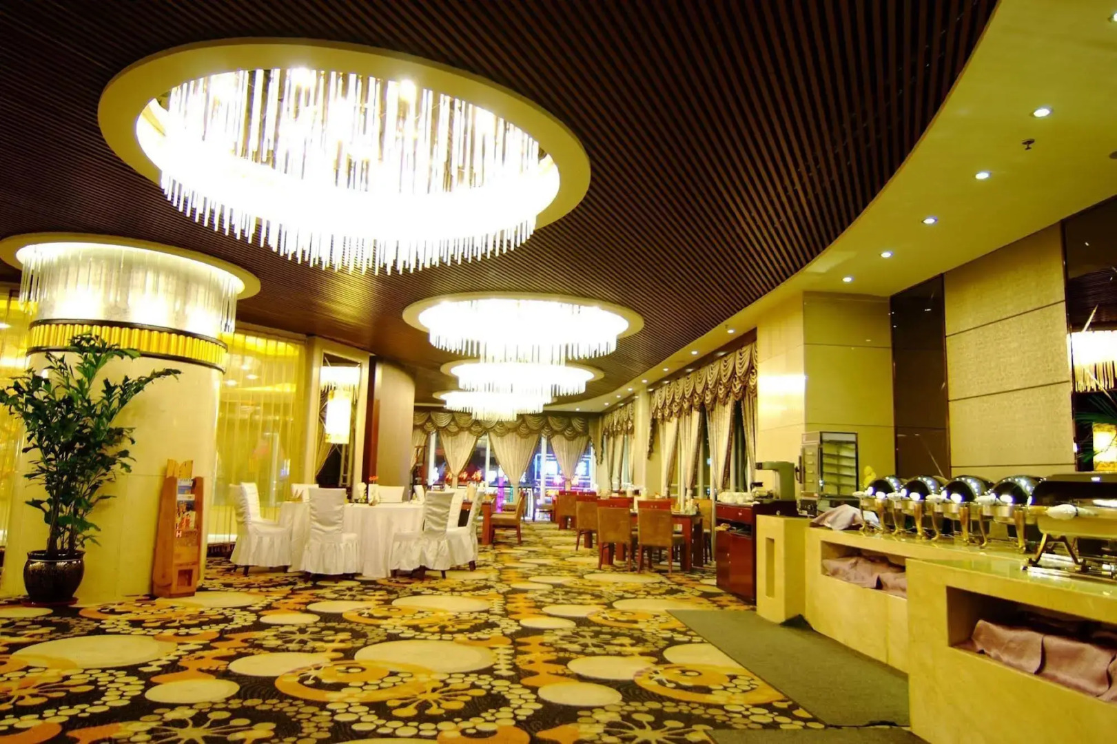 The Royal Fortune Hotel