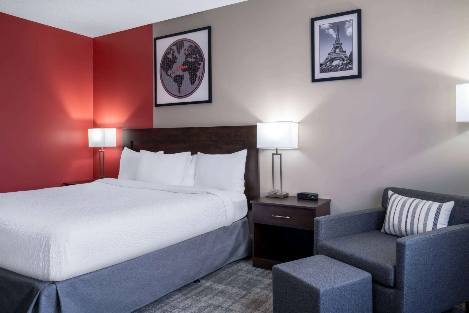 Ramada by Wyndham Thunder Bay Airlane Hotel