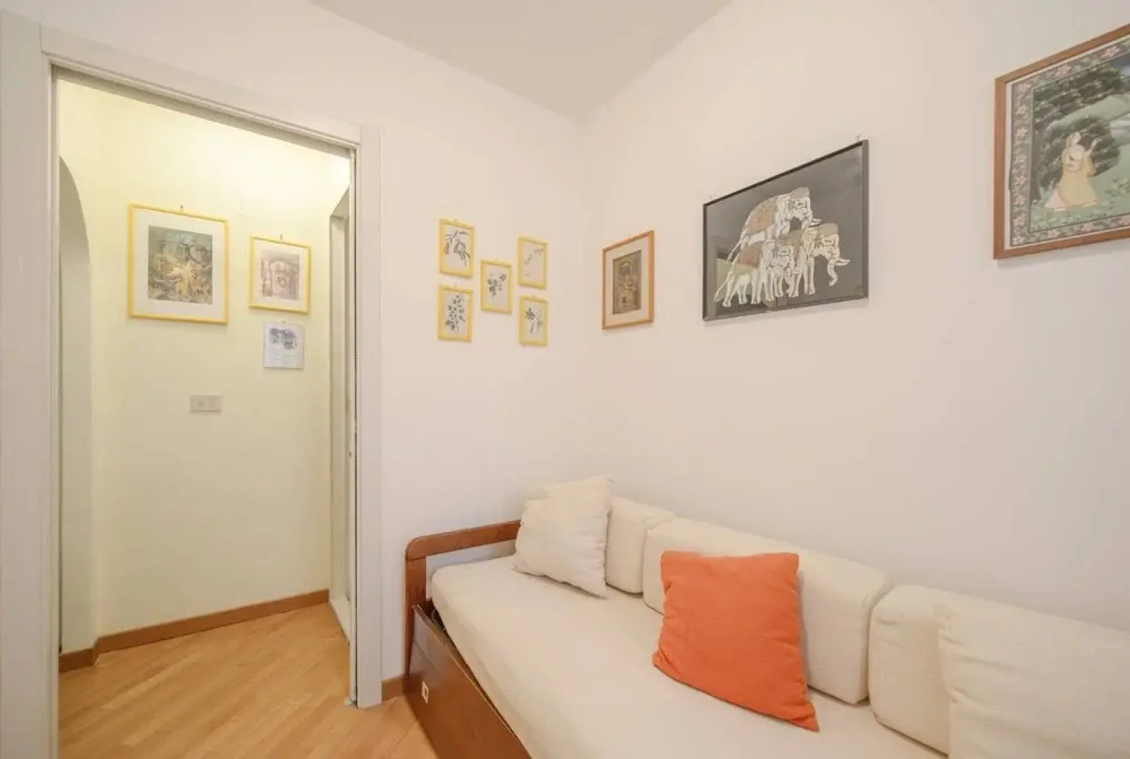 D'Annunzio 26 Art House