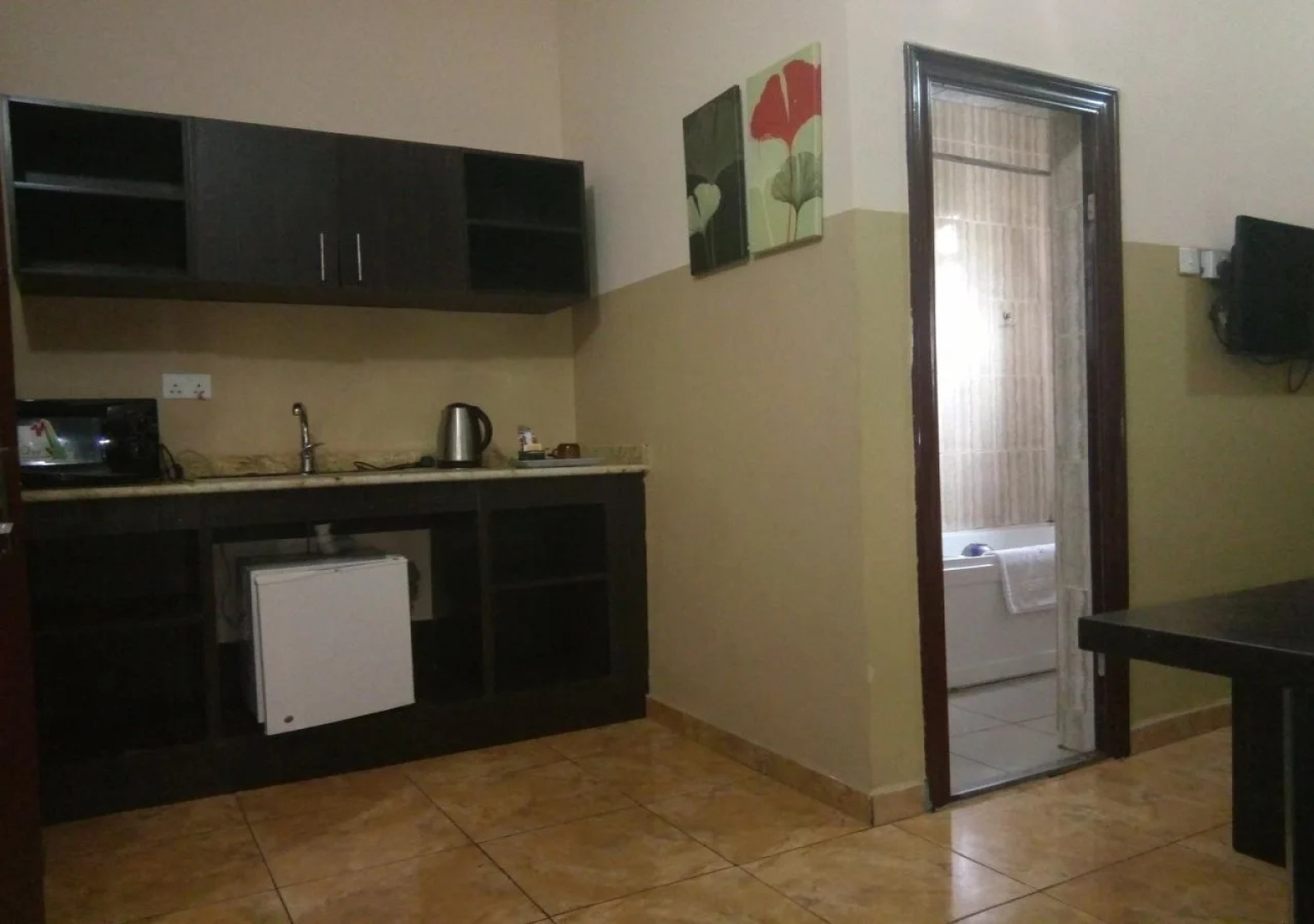 Kapital Klub & Apartments