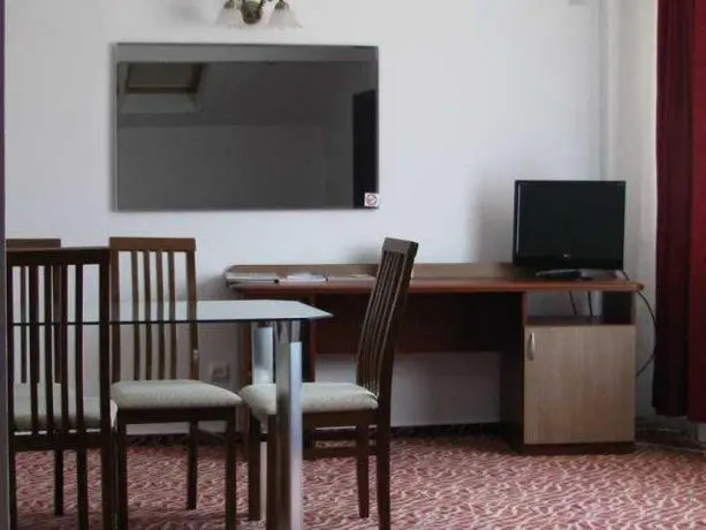 Hotel Flora