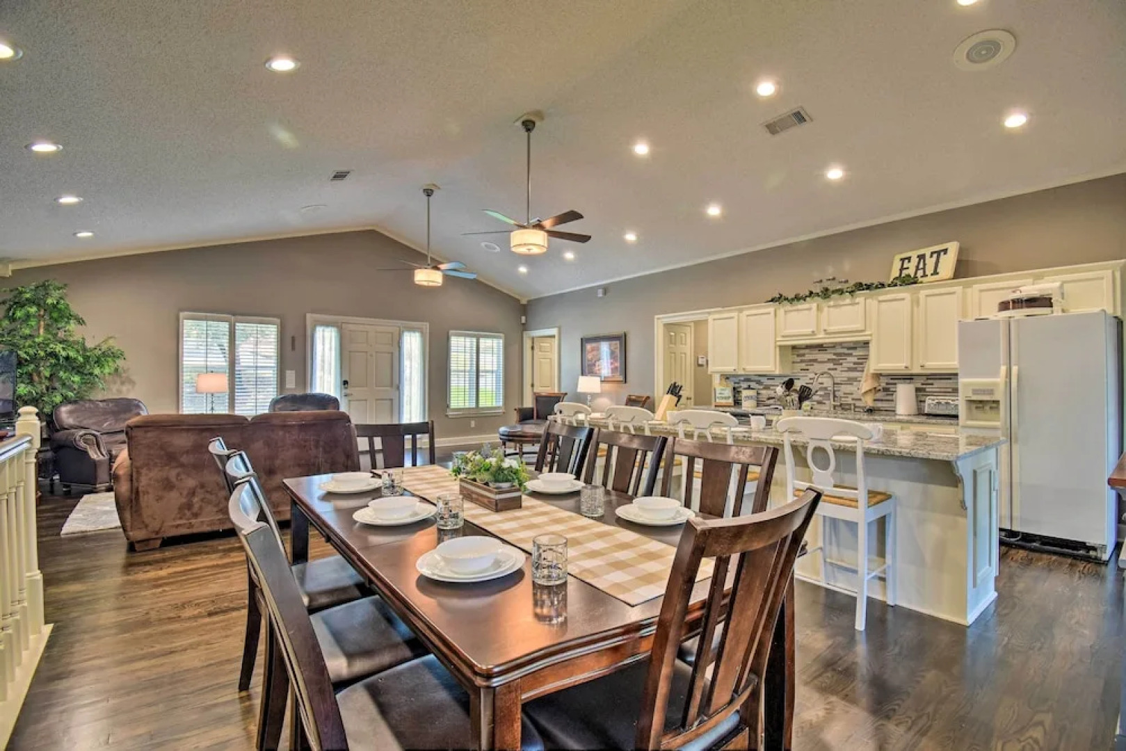 Lakefront Home w/ Private Dock in Hot Springs!