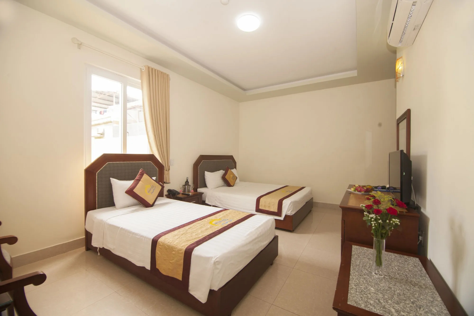 Hai Long Hotel