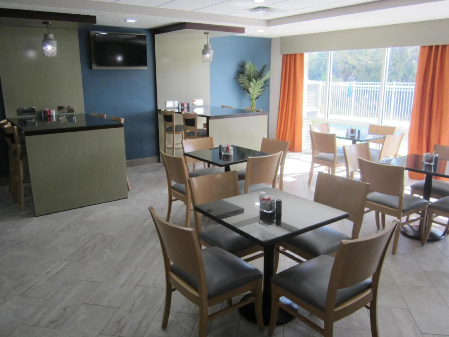 Best Western Waldo Inn and Suites