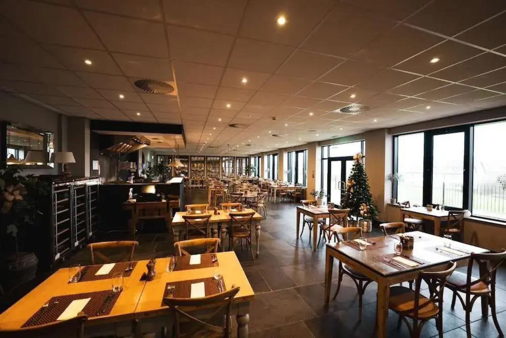 Comis Hotel and Golf Resort