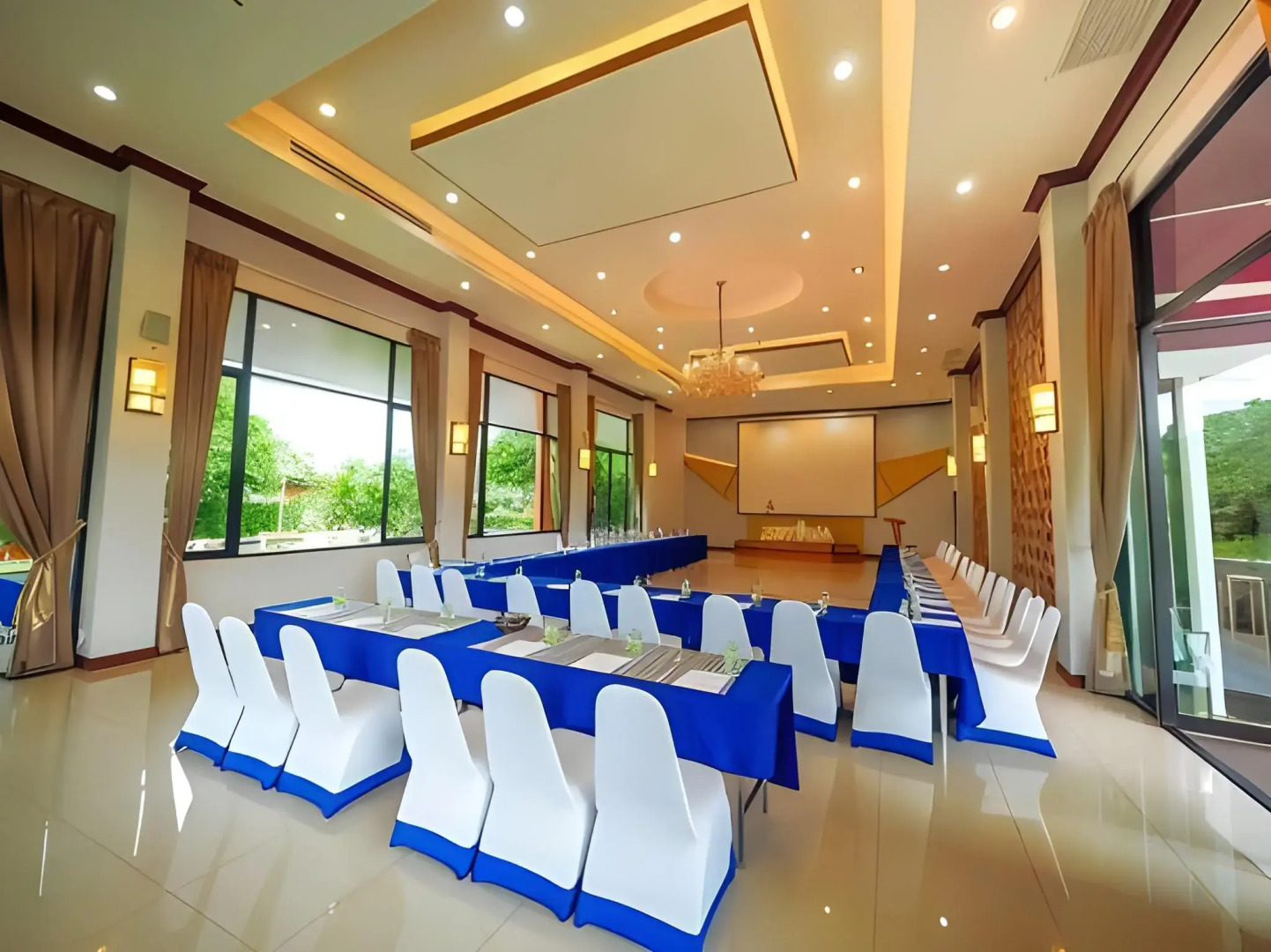 The Canal Garden Resort