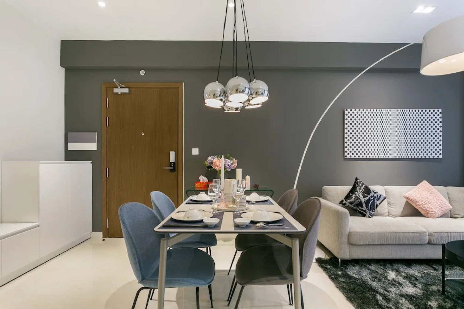 Justay Tresor Bach Dang River