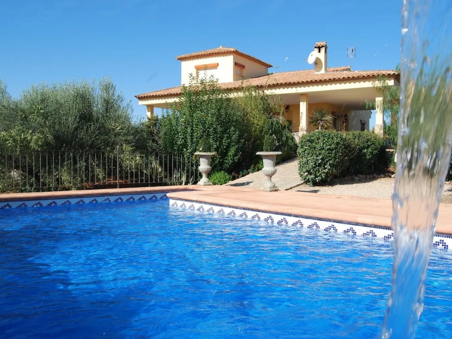Child-friendly and Pet-friendly Villa in Chella With Private Swimming Pool