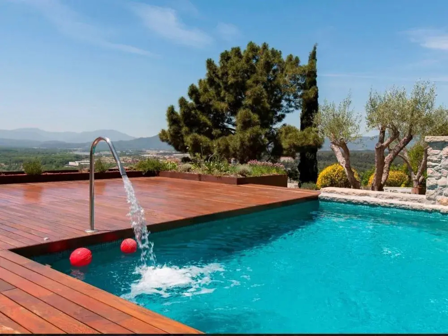 Montjuic Bed & Breakfast