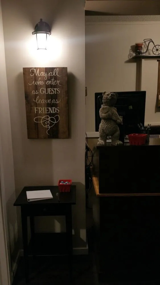 Rivermount Motel Campground and RV Park