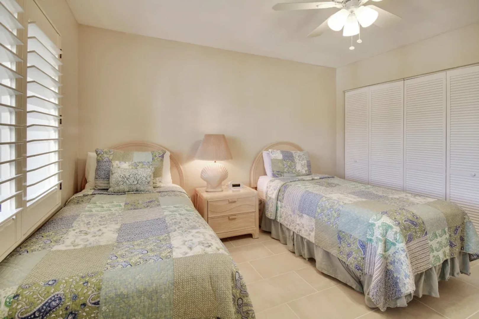 Land's End 303 Building 8 Beachfront With Private Balcony!