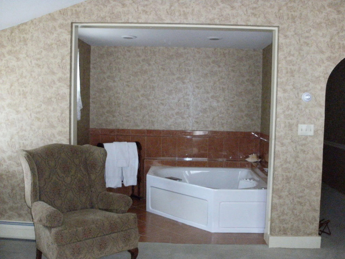 Laylas Riverside Lodge