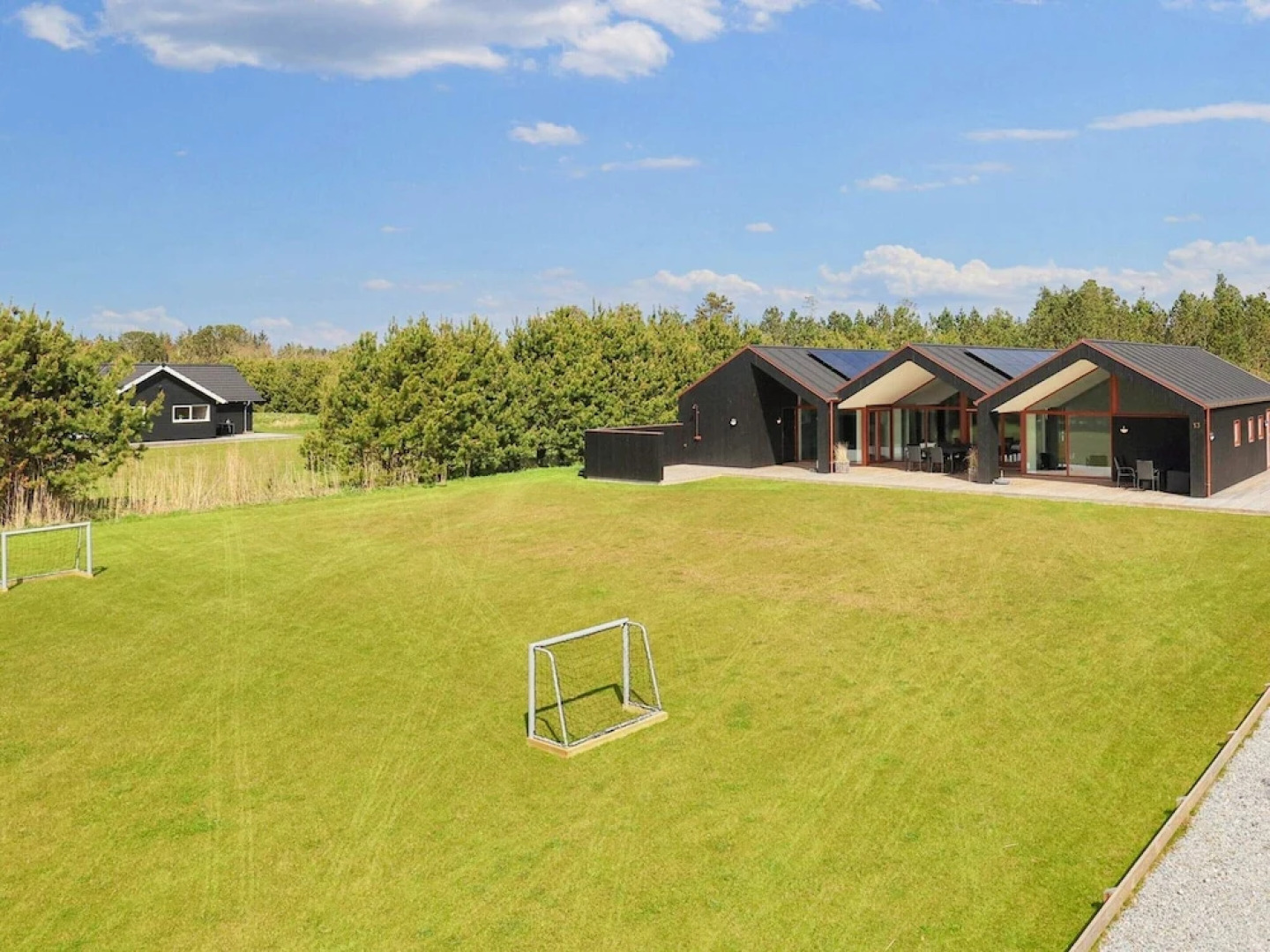 10 Person Holiday Home in Jerup