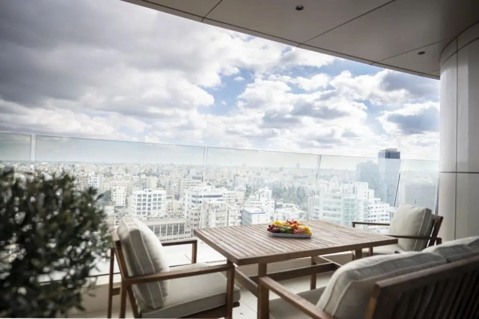 360 Nicosia - 2 bedrooms Luxury Residence