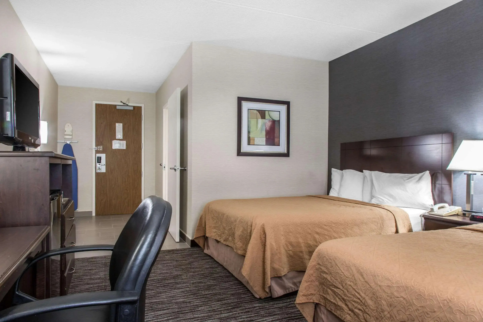 Quality Inn & Suites Danbury near University