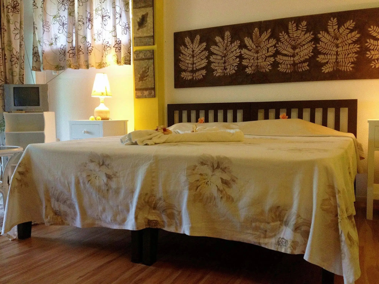Romance Bungalows
