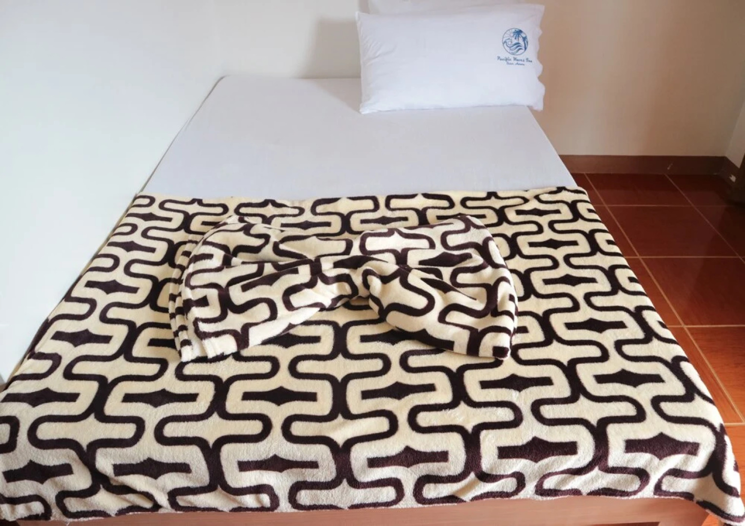 Pacific Waves Inn Annex