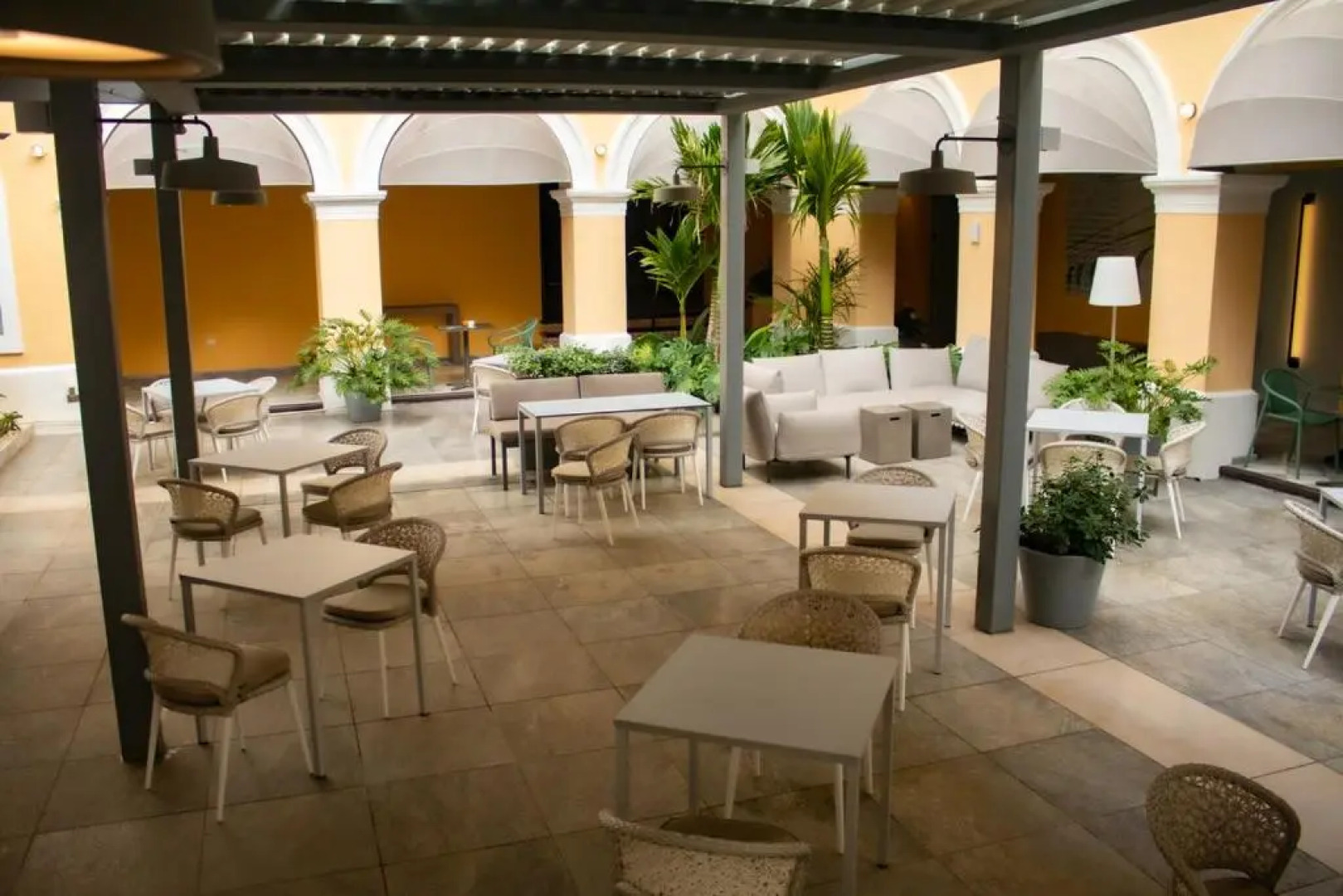 Palacio Provincial San Juan, Curio Collection by Hilton