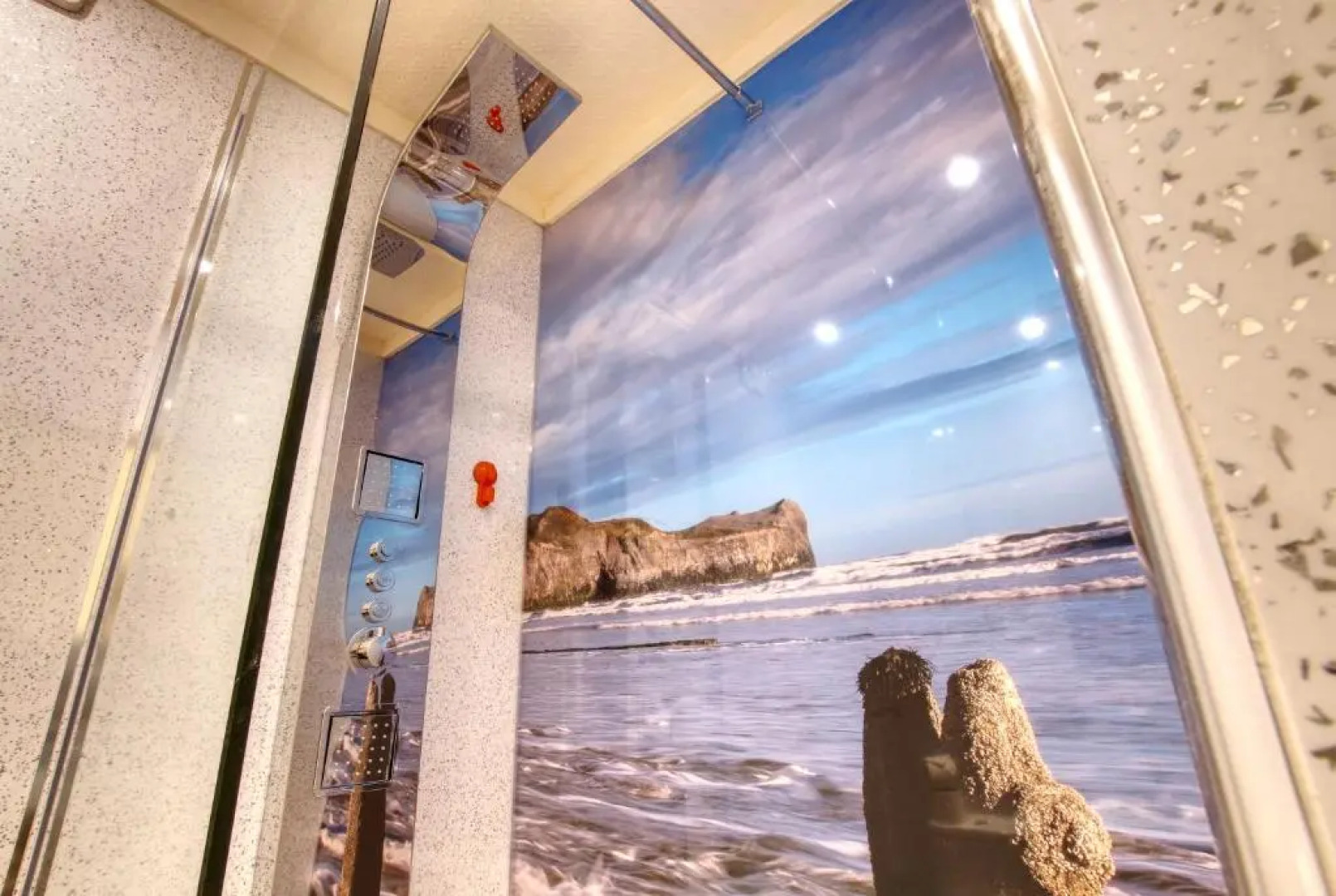 Discovery Accommodation