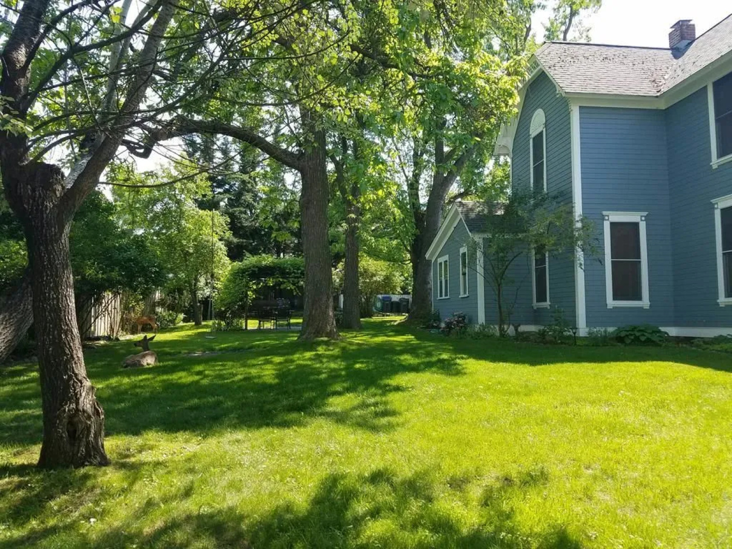 Pelton Vacation Rental