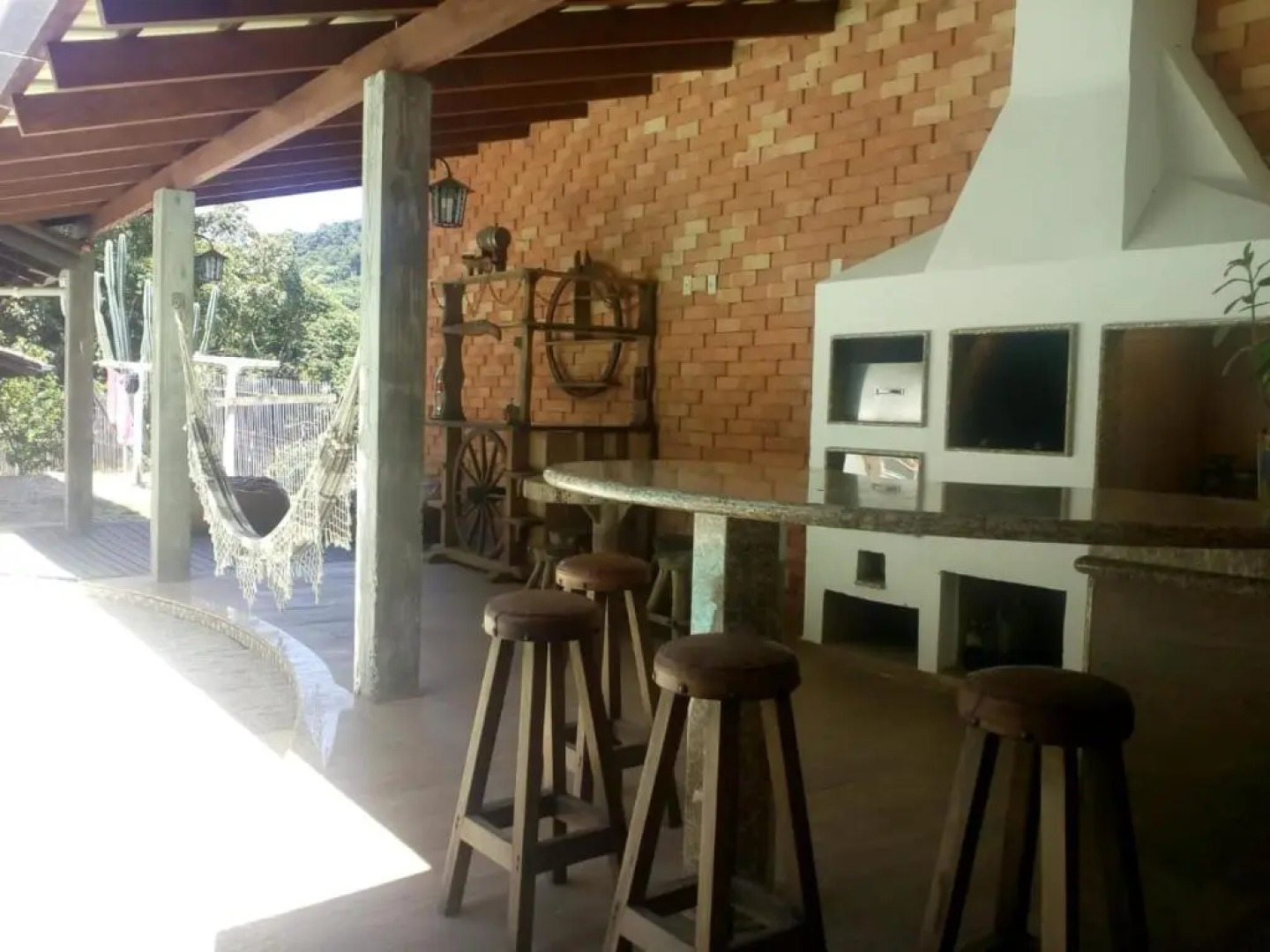 Le Loup Residência para Hospedagem Suítes 1