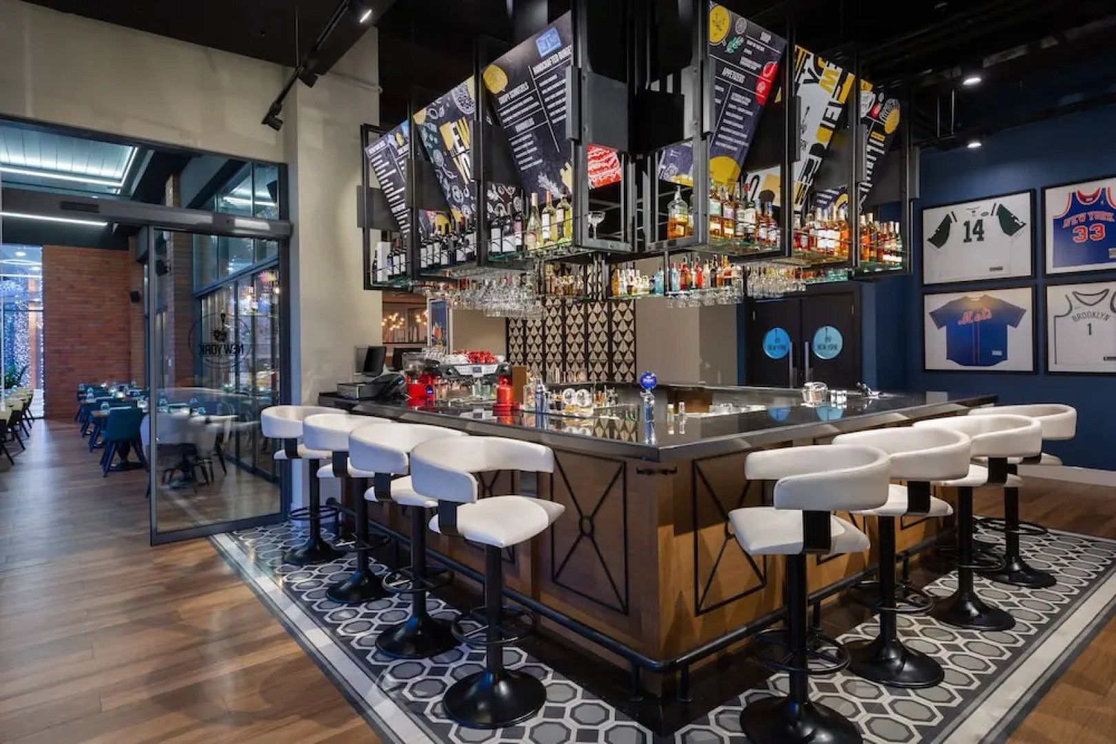 Отель «Кортьярд Марриотт» Кишинев