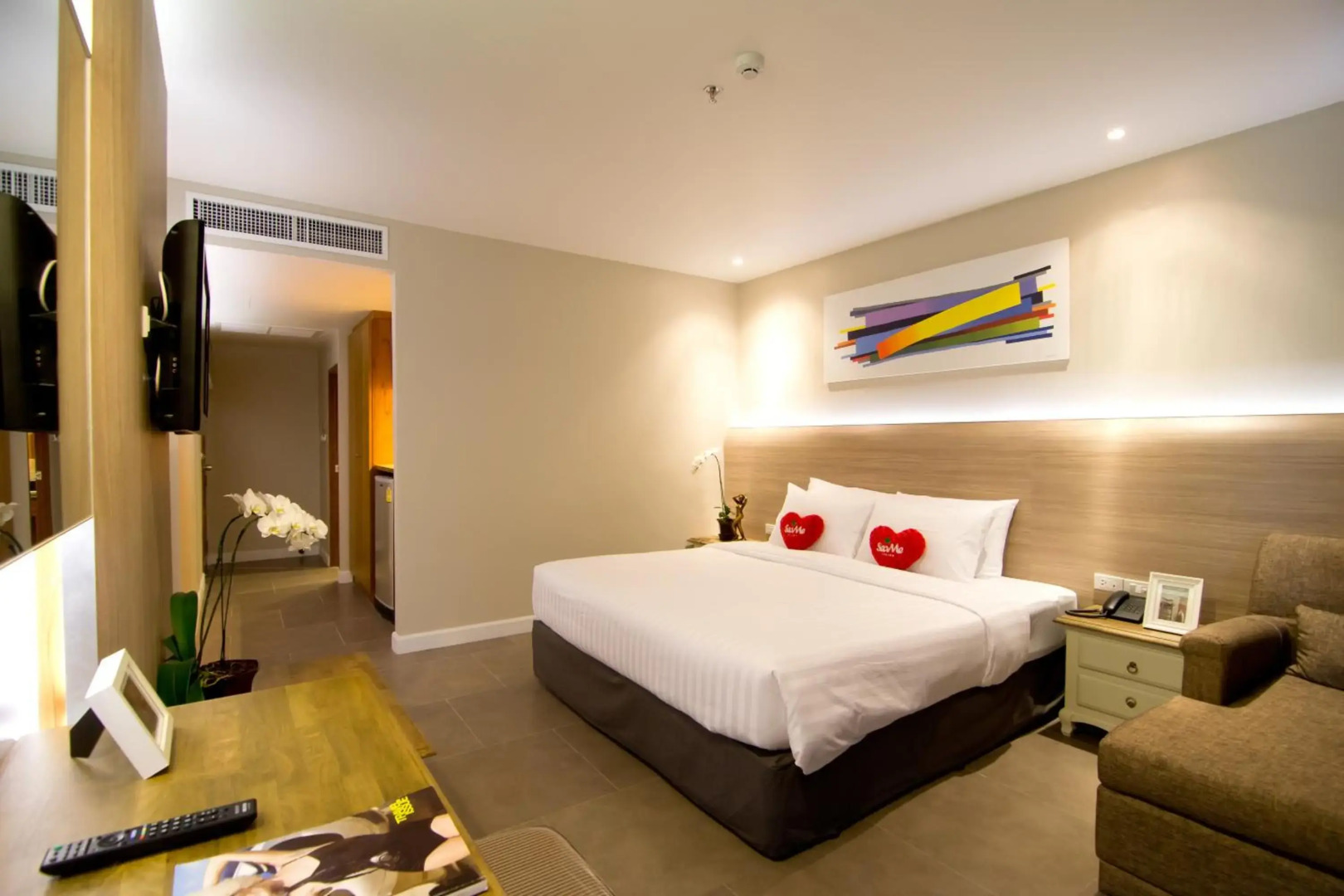 Sea Me Spring Too Hotel