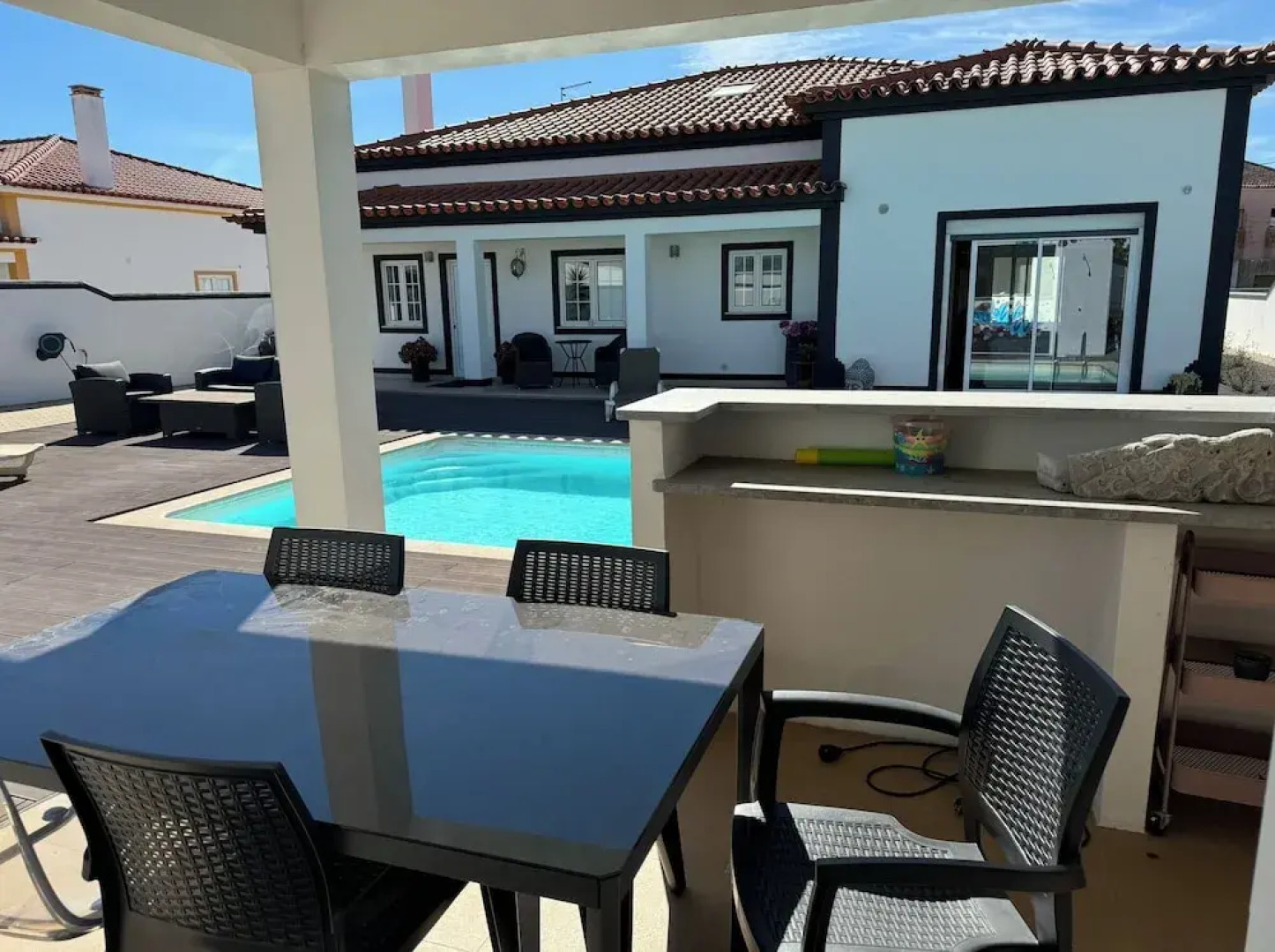 Spacious Quiet Charming Villa With Private Pool and Close to Lisbon