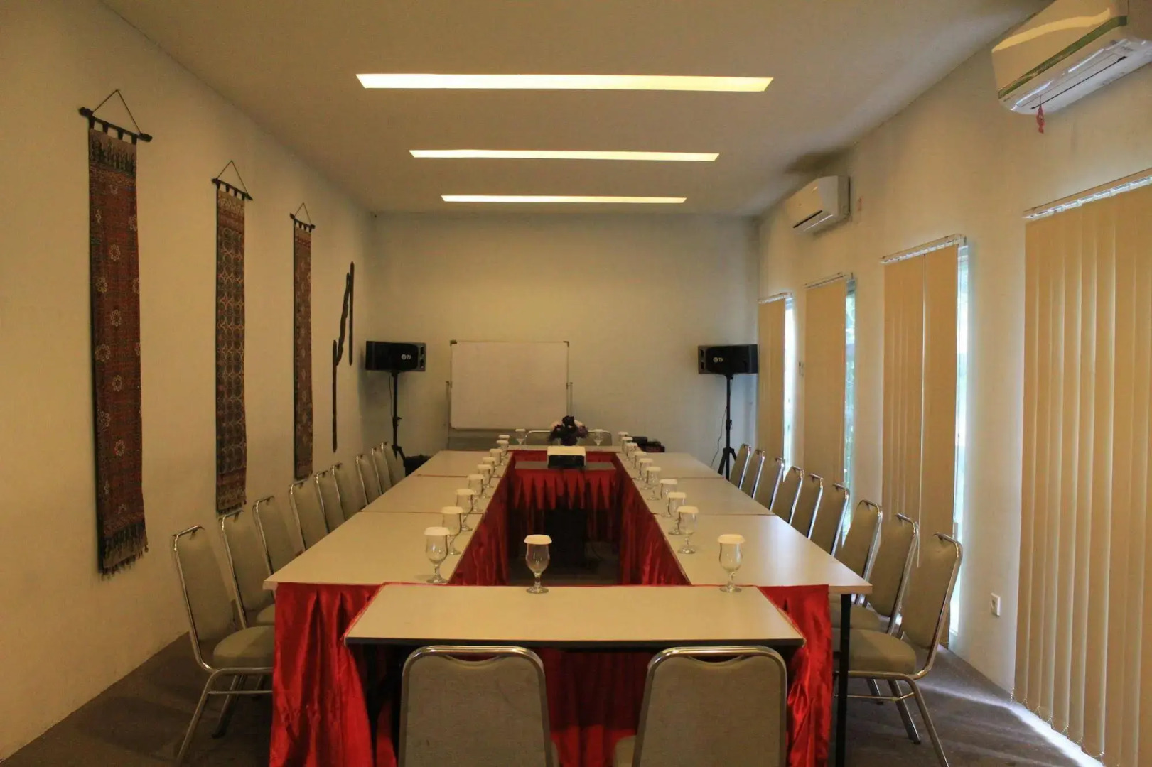 Hotel Tilamas Juanda